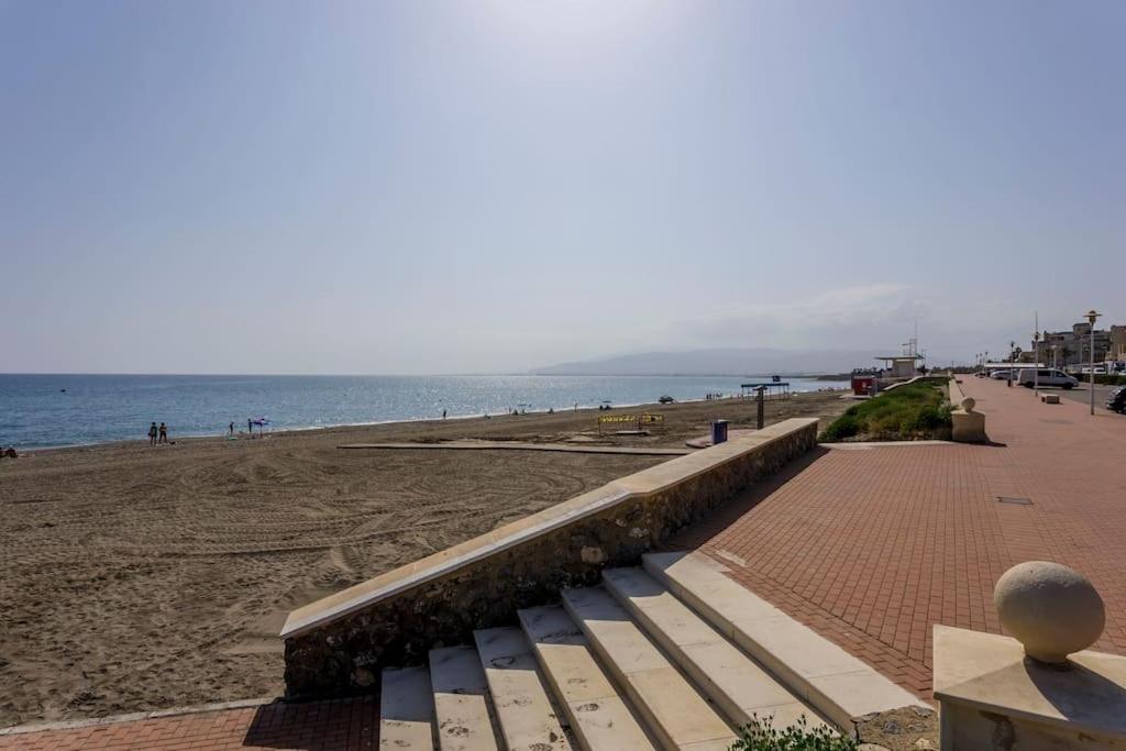 레타마르 Loft primera línea playa, Cabo de Gata, Wifi 아파트 외부 사진